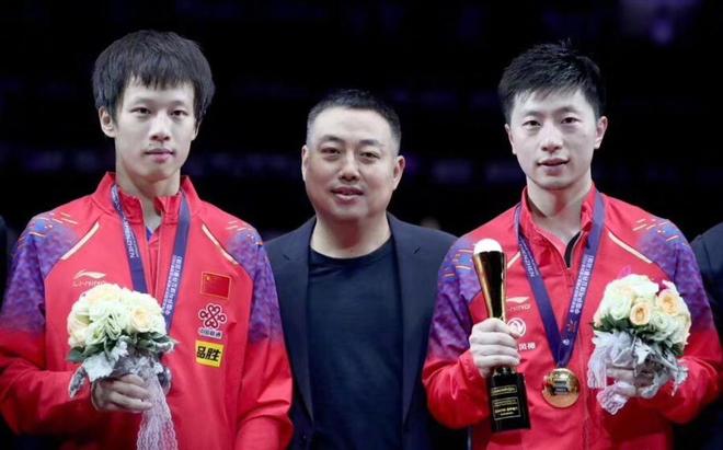 而陷入困境 而陷入困境