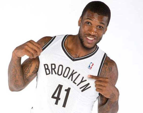 持领先地位 持领先地位