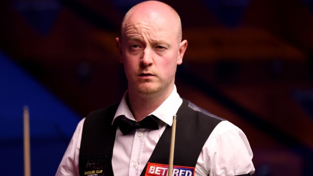 两人均不在 两人均不在