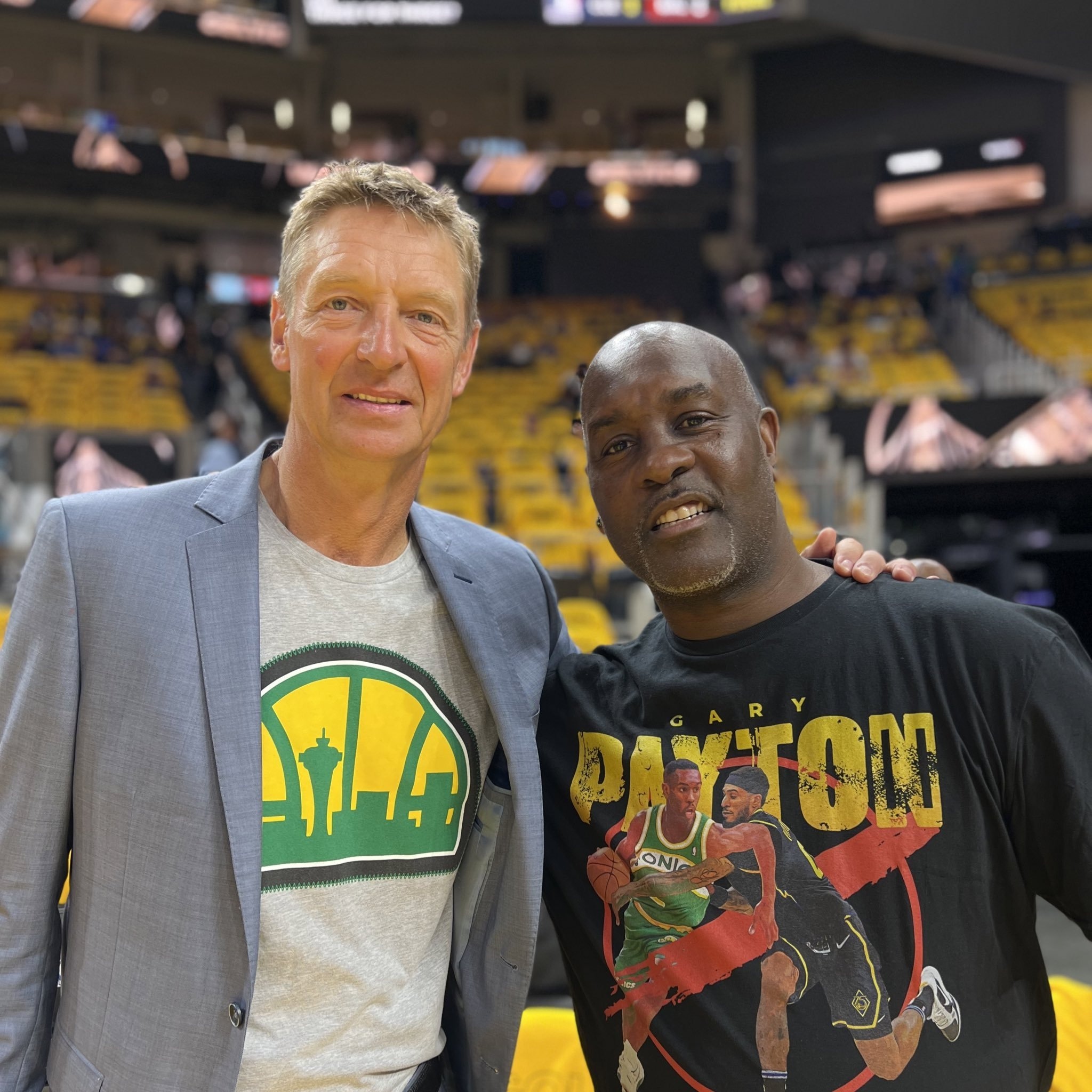 若无明显反 若无明显反