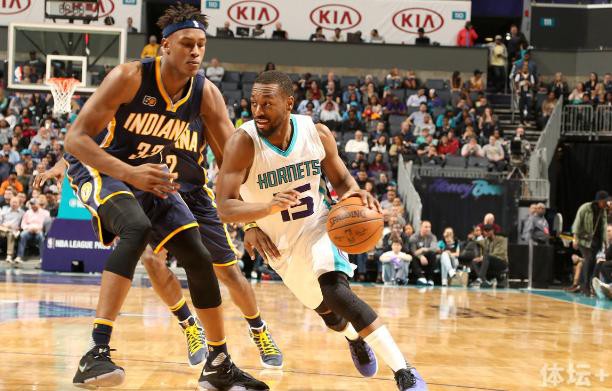 划借助轻轨 划借助轻轨